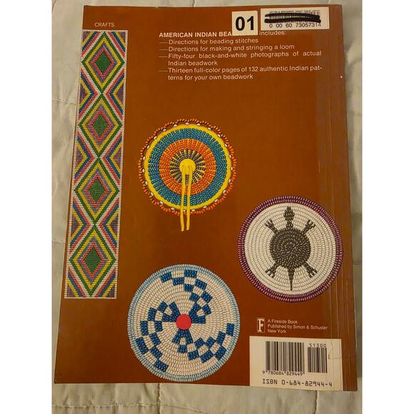 American Indian Beadwork by W. Ben Hunt Sioux, Cree, Zuni, Shoshoni, Ojibwa - Picture 2 of 3